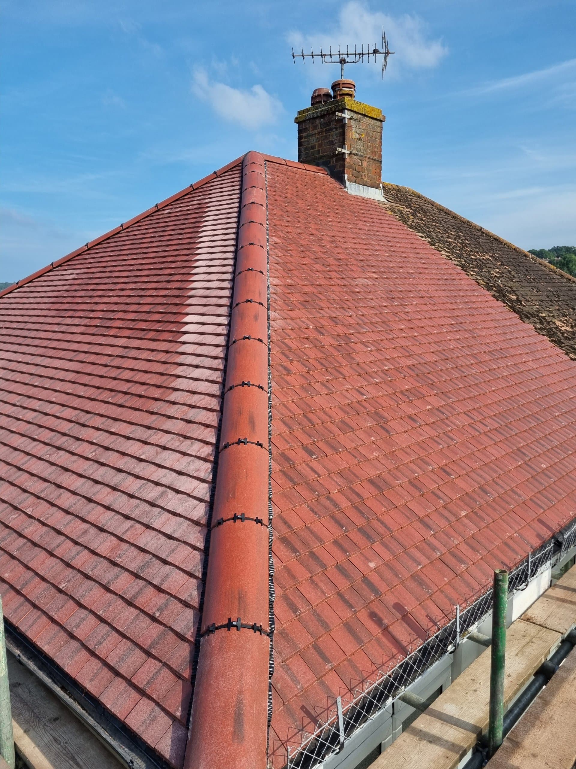 Fast, Local Roof Surveys in Leatherhead